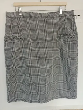 Falda Pata de Gallo Talla 50