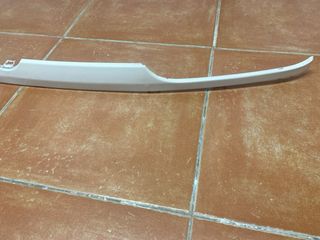 Cubrefaros Calandra Golf MK3 y Logo