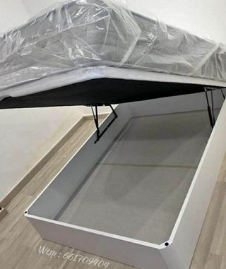 Canapé de madera Nuevo