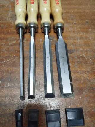 Juego 4 Formones Urko