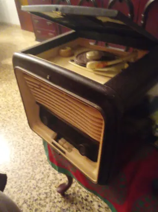 Radio Telefunken 1958 Tocadiscos