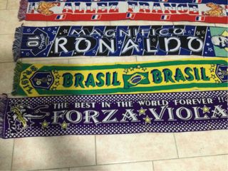 Lotto 5 sciarpe sportive vintage