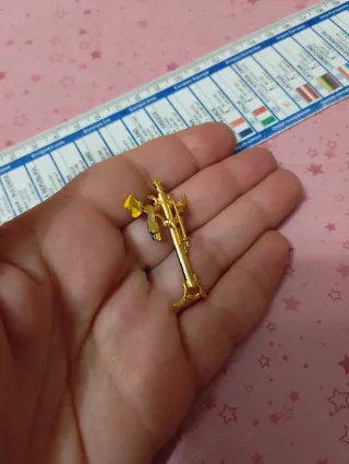 Spilla vintage anni 80 cappotto cappelli