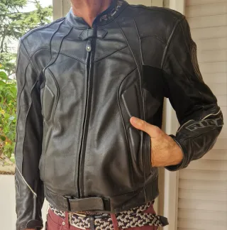Giacca moto in pelle