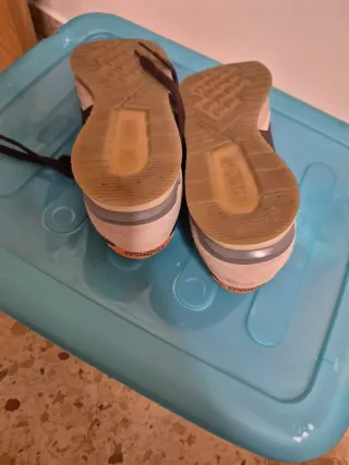 Zapatillas Munich Beige y Marrón