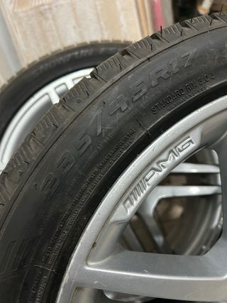 Llantas Mercedes AMG con Neumáticos