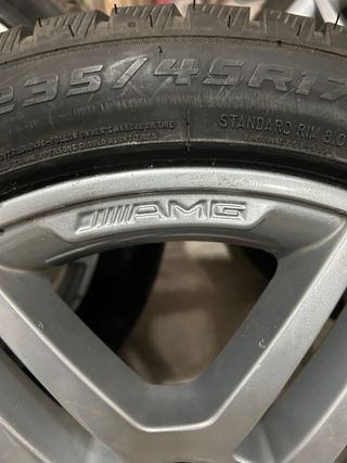 Llantas Mercedes AMG con Neumáticos