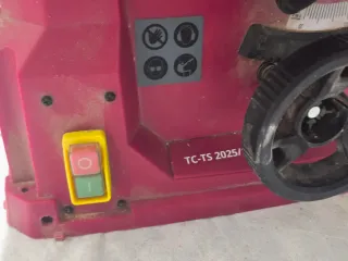 Mesa de corte Einhell TC-TS 2025 U