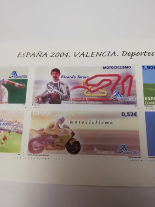 Lote Sellos España varios años. Mínimo 100 €.