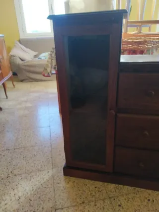 Mueble recibidor madera y cristal