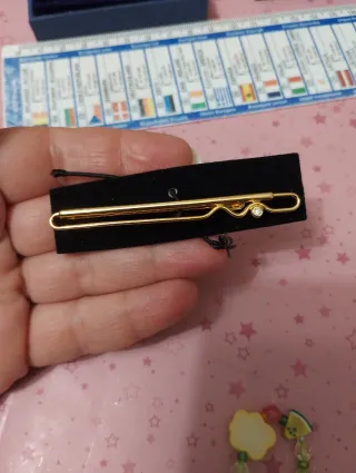 Fermacravatta vintage oro Swarovski