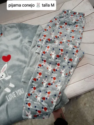 Pijama Coralina Conejo Talla M