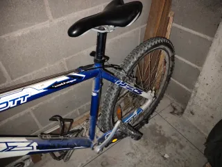 Mountain Bike Scott - Ottime Condizioni