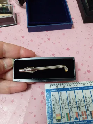 Fermacravatta vintage golf