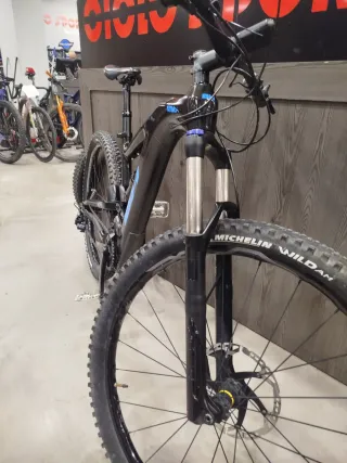 BH AtomX Carbono Talla M