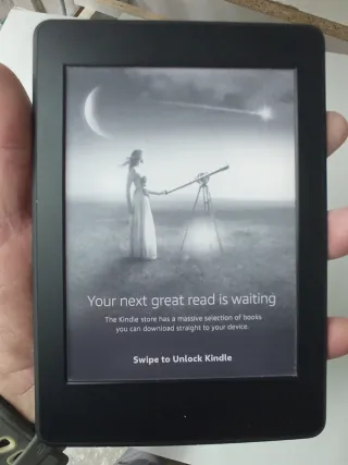 Ebook Kindle DP75SDI Negro Táctil y con luz diurna