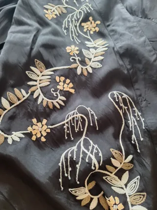 Kimono Mango Negro Bordado