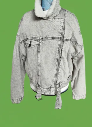 Cazadora vaquera polar gris y blanca