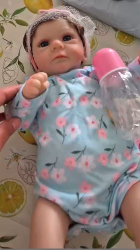 ENVÍO GRATIS! BEBÉ REBORN  NUEVO