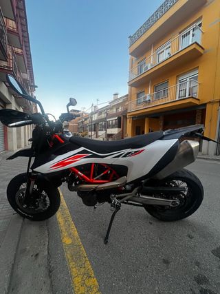 KTM 690 SMC R