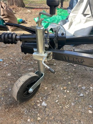 Caravana blanca 750kg