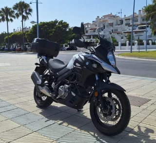 SUZUKI V-STROM 650 XT.