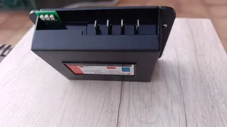 Regulador Solar PWM batería de 12V (15A 160W 30v)