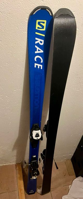 Esquís Salomon S/Race junior. niño