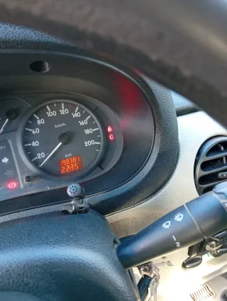 Nissan Kubistar 2004