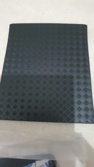 Cubierta Decorativa Capó H8H Defender