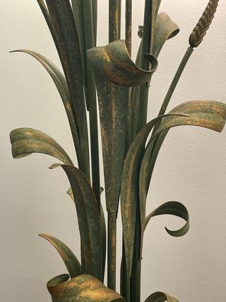 Lampada da terra design floreale