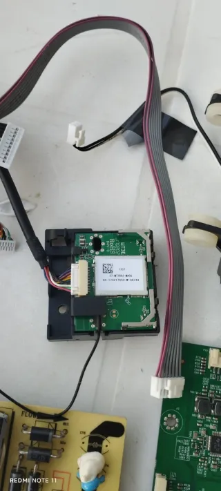 Piezas TV Thomson 43UC6406