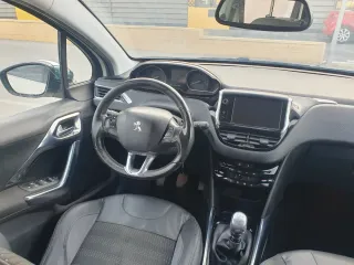 Peugeot 2008 2014