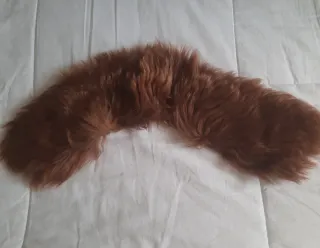 Cuello de pelo sintético
