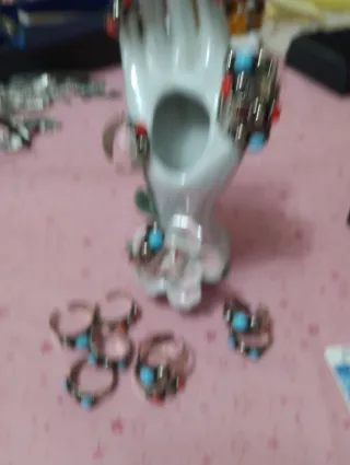 Set 13 anelli vintage rossi e turchesi