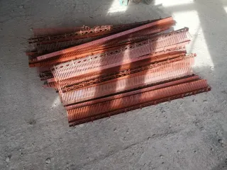 Rastrel y peine alero antipájaros