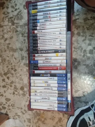 Collezione completa FIFA per PS3 e PS4