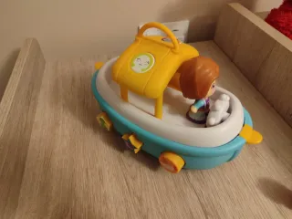 Barco Pinypon con figuras