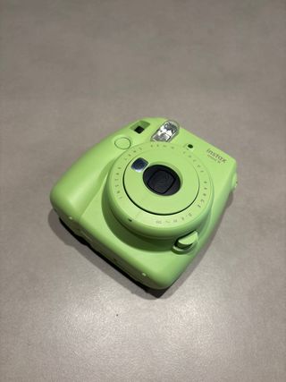 Cámara Fujifilm Instax Mini 9 Verde