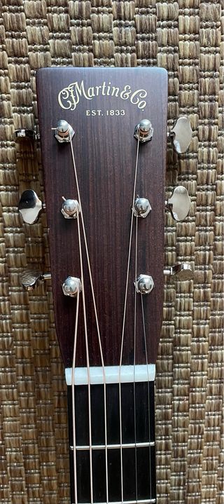 Martin D28 Standard GE 2025 Golden Era a estrenar