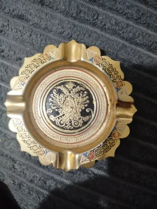 Conjunto Cenicero y Palillero Antiguo Tole