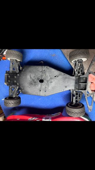 Kyosho Optima Mid Special RC Auto