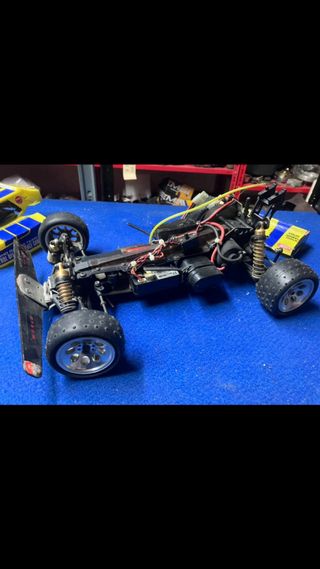 Kyosho Optima Mid Special RC Auto
