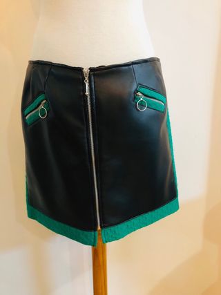 Conjunto verde y negro