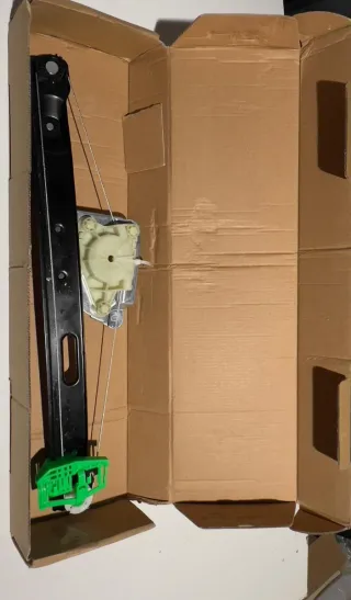 Elevalunas Eléctrico Derecho 51357140590