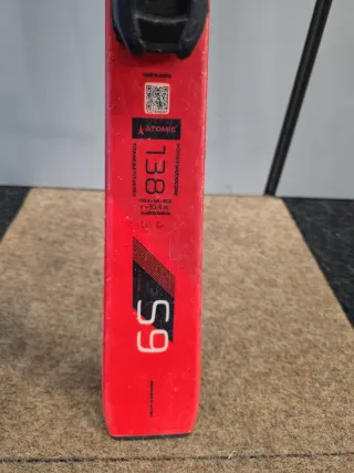 Esquís Atomic Redster S9 138cm