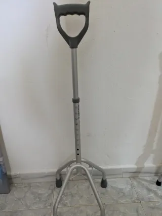 Bastone Tripode MORETTI Nuovo