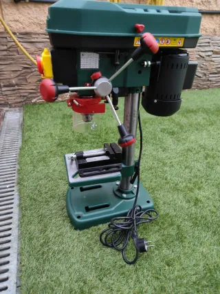 Taladro de columna Parkside