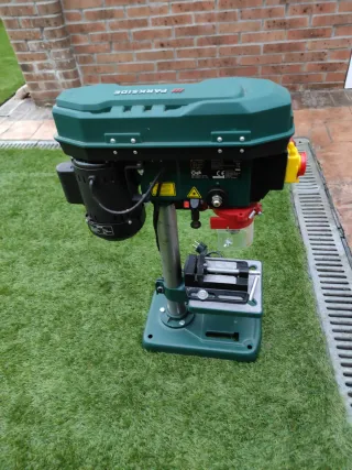 Taladro de columna Parkside