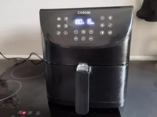 Freidora de aire Cosori negra